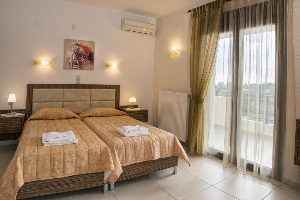 Villa Laga With Pool, 300M To Taverns, Childrens Area, Bbq! Kirianna Ngoại thất bức ảnh